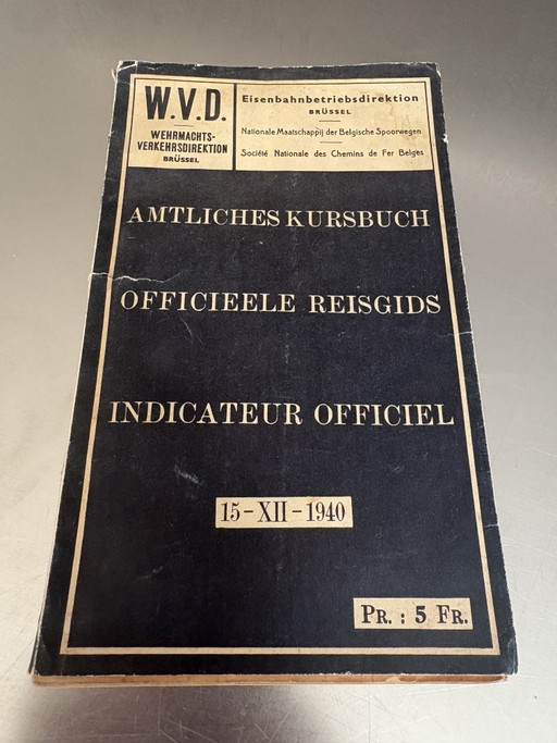 Offizieller Reiseführer 1940 – koffietafelboeken, Paper
