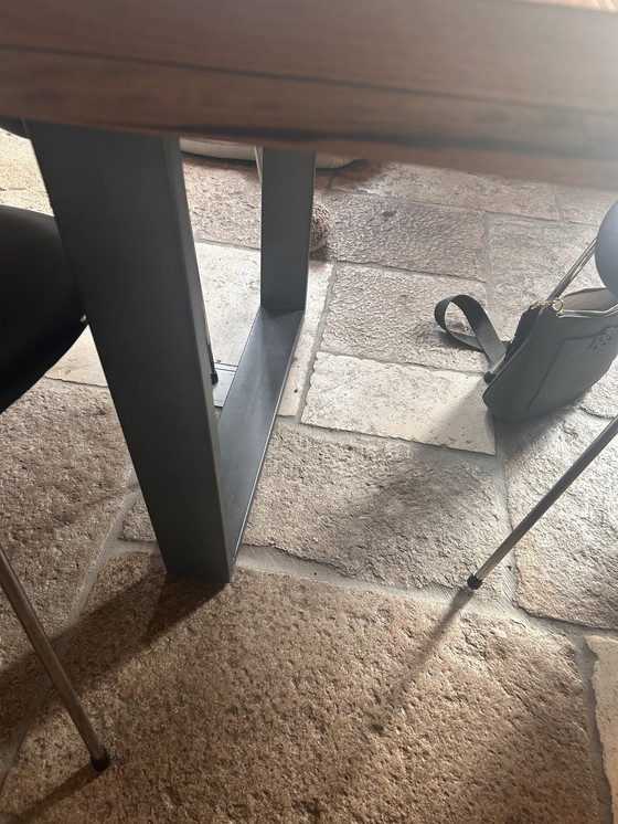 Image 1 of table à manger en bois de manguier