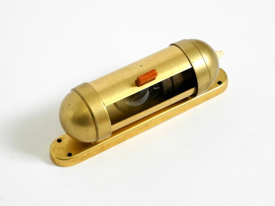 Image 1 of Applique murale originale de cabine de sous-marin des années 1930 au design épuré