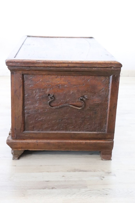 Image 1 of Antique Small Blanket Chest in Walnut, Italy 17th century