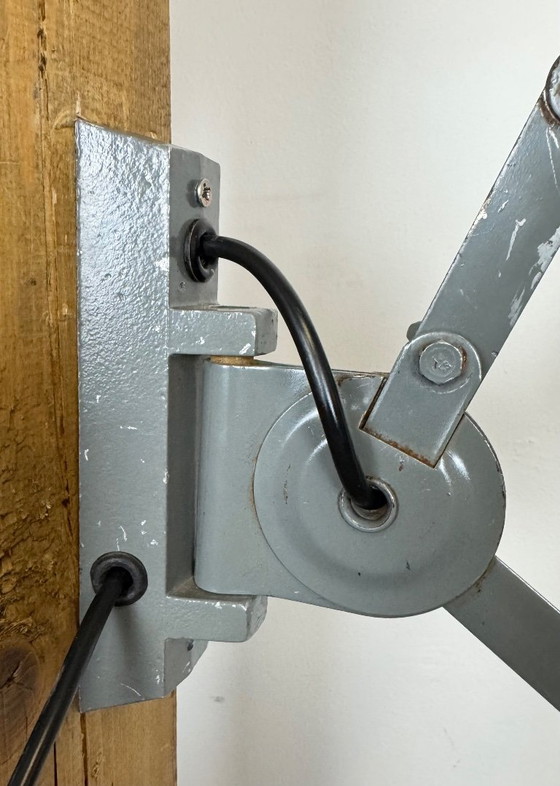 Image 1 of Lampada da parete industriale grigia a forbice di Elektroinstala, anni '60