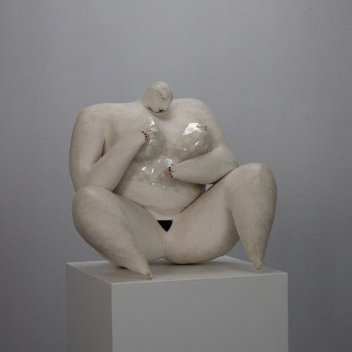 Ausdrucksstarke weibliche Keramikskulptur von Evelyn van Baarda, Niederlande, 1981