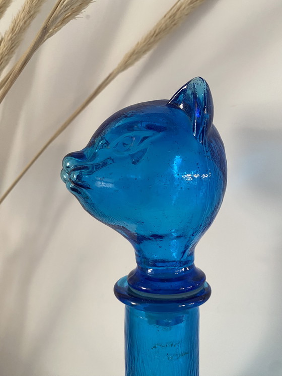 Image 1 of Vintage laserblauwe figuurlijke kat Empoli art glazen karaf/fles, Italië