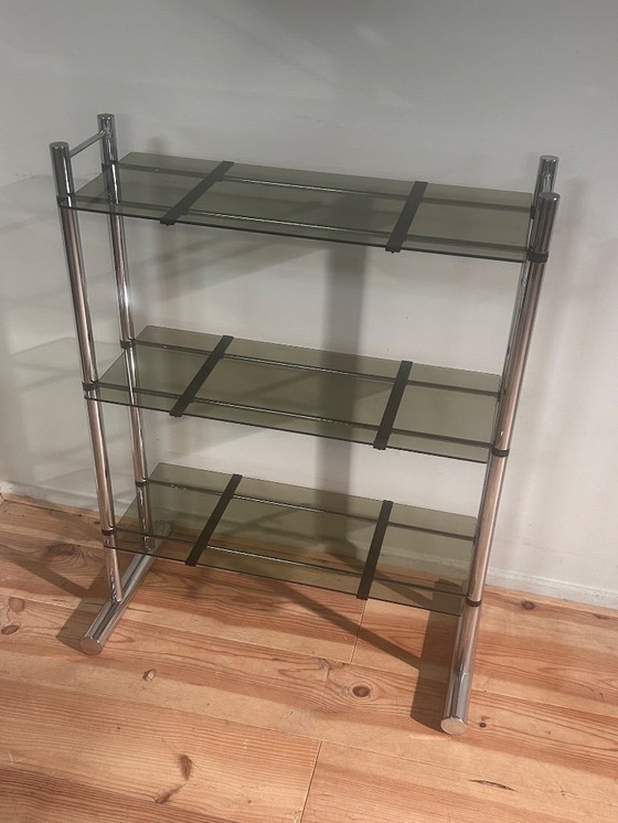 Image 1 of Portaoggetti anni Settanta in cromo con vetro fumé