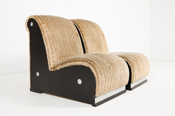 Image 1 of Conjunto de asientos italiano de estilo moderno de mediados de siglo, década de 1970.