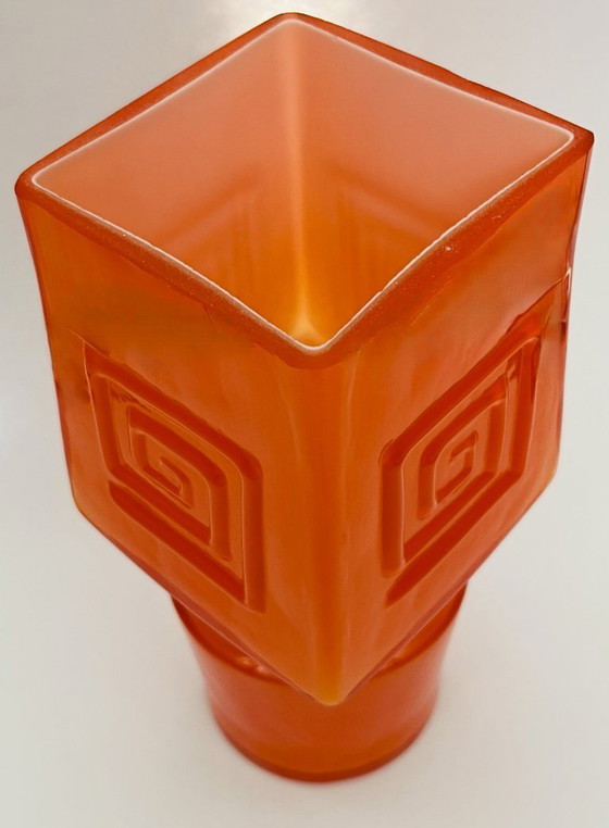 Image 1 of Retro Fans - Vaas - Jaren 60 - Fel Oranje -Fåglavik Glasbruk -Zweden