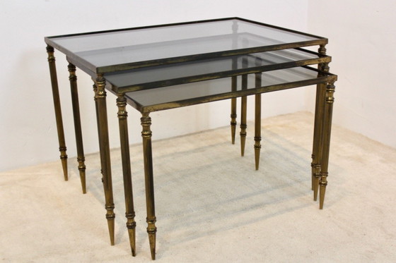 Ensemble de Tables Gigognes Maison Charles, Tables d'appoint, Verre, Laiton (photo 10 sur 11)