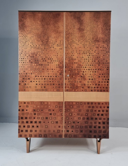 Vintage kledingkast in essenhout, jaren 70