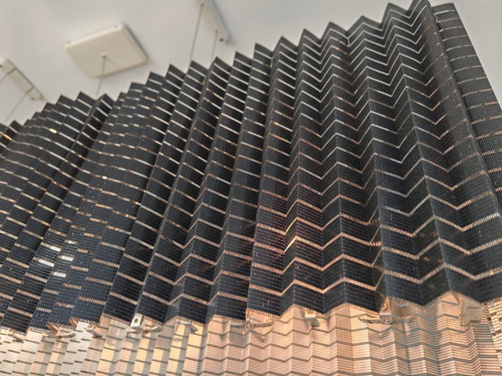 Image 1 of Lampada a sospensione Luceplan Plissé – Tessuto plissettato nero – 7 luci – Design lineare di grandi dimensioni