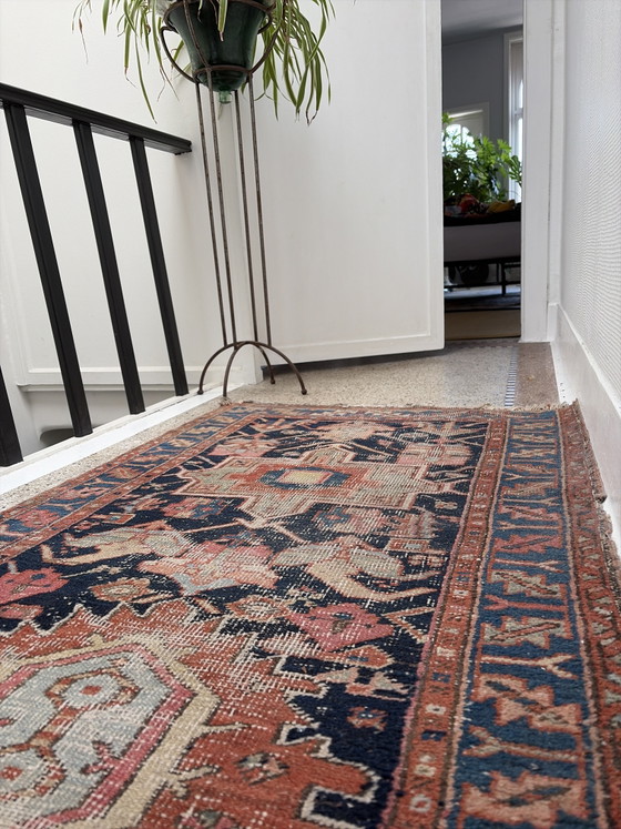 Tapis de couloir persan ancien exclusif 420x89 - Tapis noué à la main de style nomade Shiraz avec patine (photo 5 of 5)