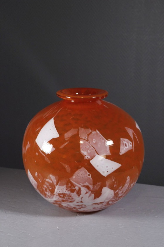 Image 1 of LORRAIN Daum Croismare Nancy - Large 6 kg orange & white marbled vase, 1920s