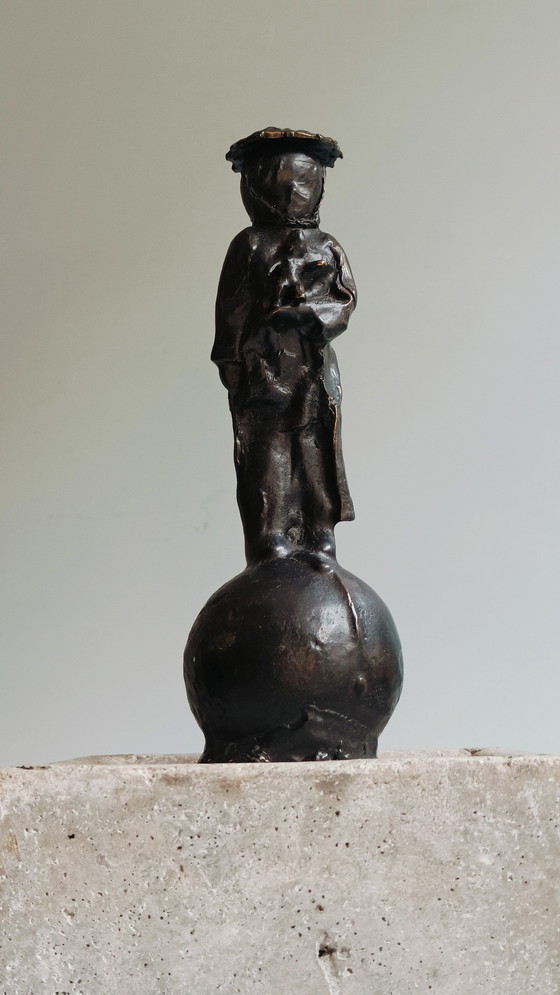 Image 1 of Mutter Erde by Nicolas Dings Skulptur Bronze 2008