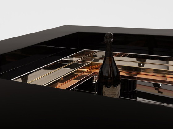 Image 1 of Alain Delon per Maison Jansen tavolino da caffè in ottone cromato laccato 1972