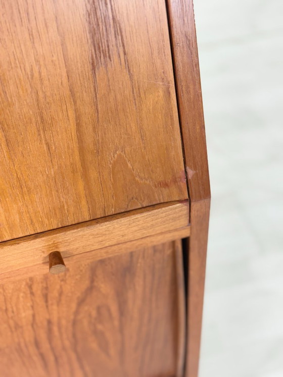 Secrétaire danois design milieu du XXe siècle / Bureau en teck / Bureau années 1960 / Secrétaire danois en (photo 16 of 17)