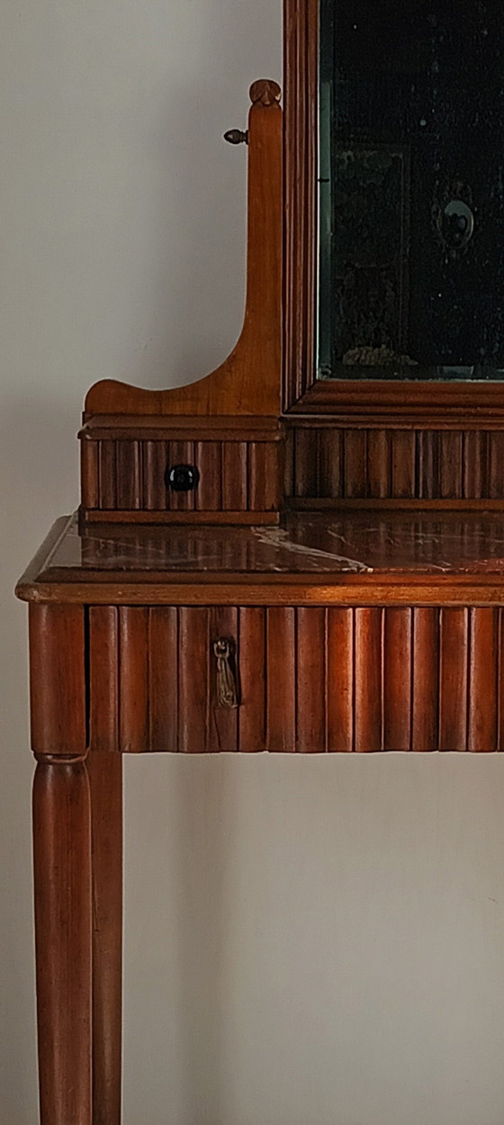 Image 1 of Toletta retrò in legno di ciliegio e marmo