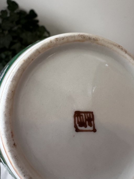 Jarre à couvercle en porcelaine de Chine