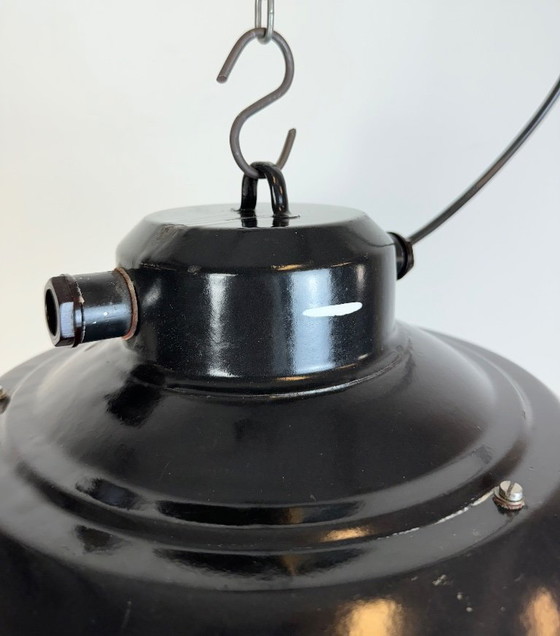 Image 1 of Industriële zwarte geëmailleerde fabriekshanglamp, jaren 60
