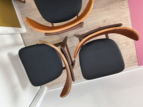 Louis van Teeffelen, Kastrup Dining chairs (3x), Wood, Skai, Black (photo 7 of 8)