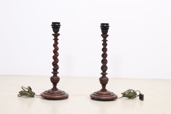 Set di due lampade da tavolo in legno tornito 'Barley twist' (photo 2 of 8)