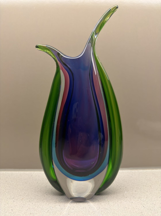 Vaso vintage di Murano sommerso - verde scultoreo, blu, viola e rosa - circa 1960 – Vasi, Glass (photo 4 of 13)