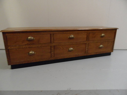 Mobile basso vintage con cassetti anni '50