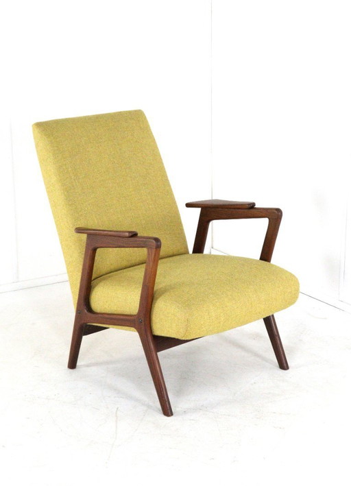 Poltrona vintage 'Hoekschewaard' recentemente rivestita