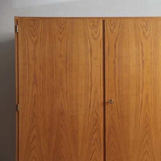 Image 1 of ❤️Hellerau Cultural Furniture linnenkast Franz Ehrlich serie 427 DDR midden 20e eeuw Bauhaus GERESTAUREERD