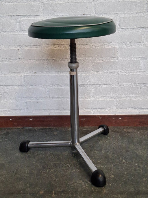 Sgabello vintage industriale Maquet