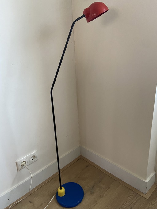 lampe de sol style Memphis