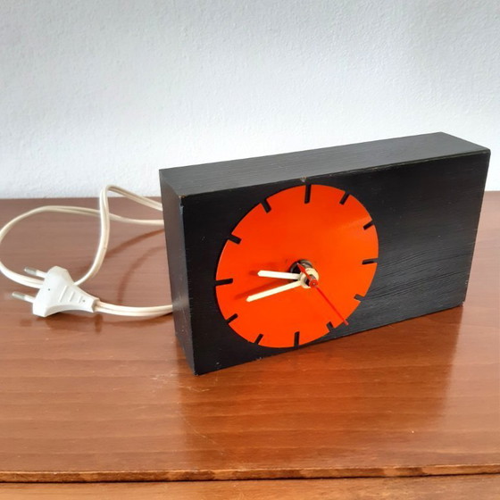 Image 1 of Mid Century design NUFA electric table clock L19H11D4.5cm