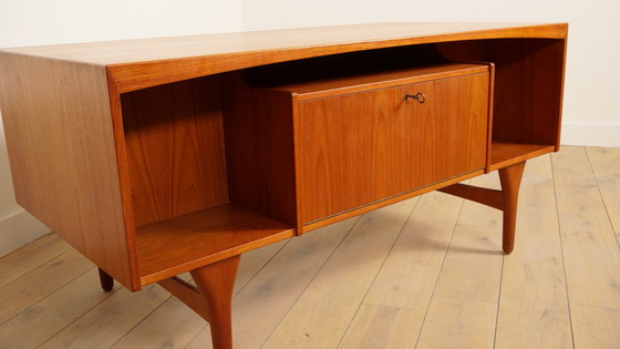 Image 1 of Vintage-Schreibtisch | Dänisches Design | Teakholz | Valdemar Mortensen