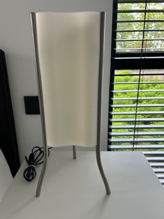 Foscarini Totem Tavolo – Tafellampen, Plastic (photo 3 of 10)