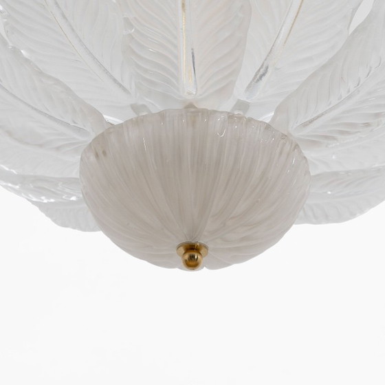 Plafoniera in vetro di Murano con petali di vetro bianco a forma di fiore – Lampade a sospensione (photo 4 of 8)