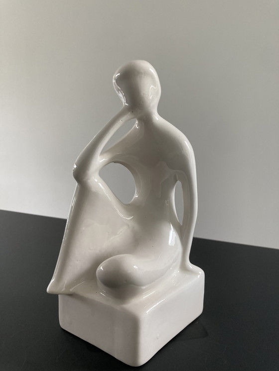 Image 1 of Sculpture sur assiette des années 70 Le Penseur, probablement Royal Delft