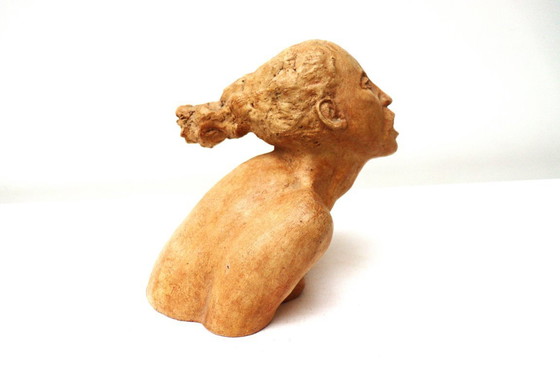 Image 1 of Screaming Woman