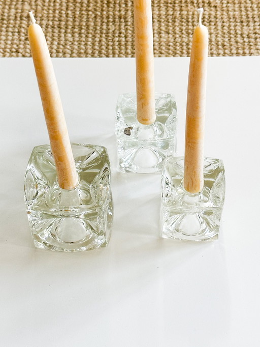 3 Sklo candlesticks
