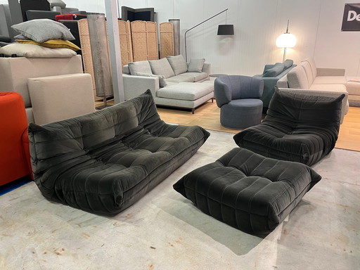 ZGAN Ligne Roset Togo Set Black Suede - 3-seater + 1-seater + Ottoman