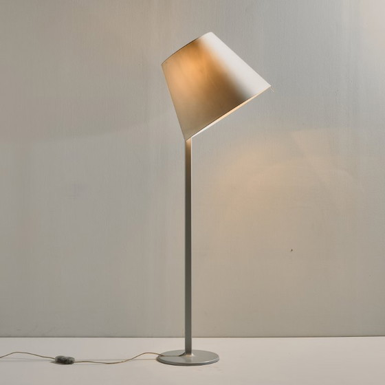 Image 1 of MK11663 Melampo Mega vloerlamp van Adrien Gardère voor Artemide