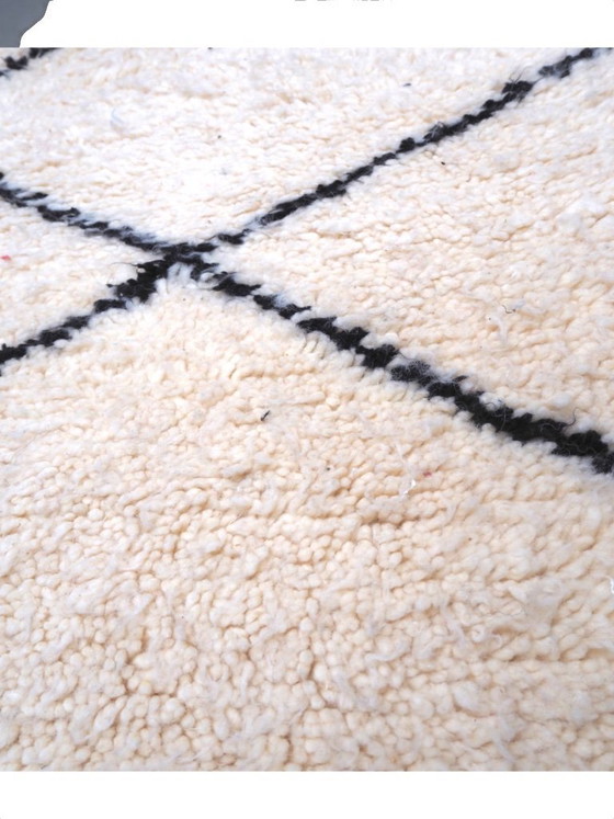 Image 1 of Neuer marokkanischer Beni Ouarain Läufer „Ysela“ | Handgewebter Berberteppich | 298 × 71 cm