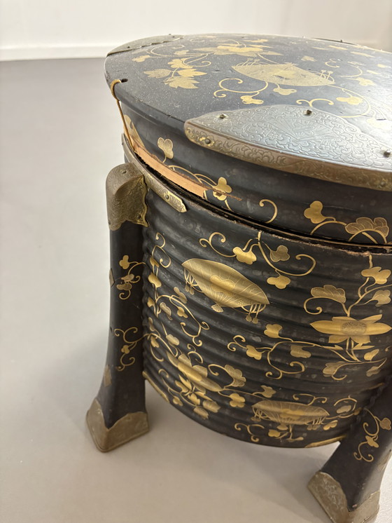 Image 1 of Scatola laccata giapponese antica del XIX secolo