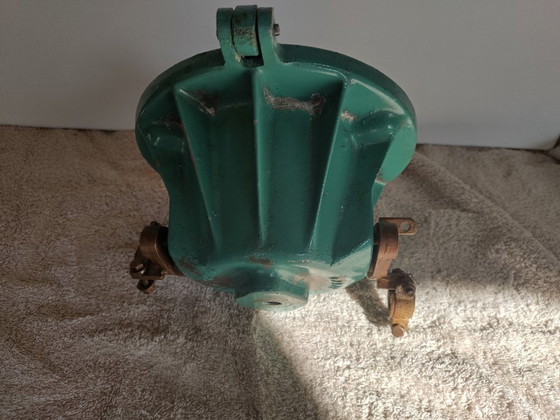 Zeldzame Set Vintage Industriële Gietaluminium Kooilampen 'L'Eclair' (Parijs) – Gerestaureerd & Geconserveerd (photo 3 of 12)