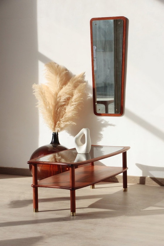 Image 1 of Tavolino vintage G Plan - E Gomme - in teak e vetro fumé