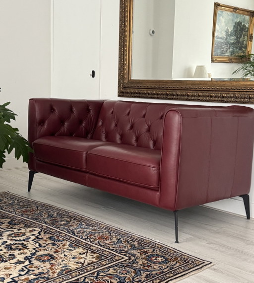 Chesterfield-Cuir Rouge Bordeaux