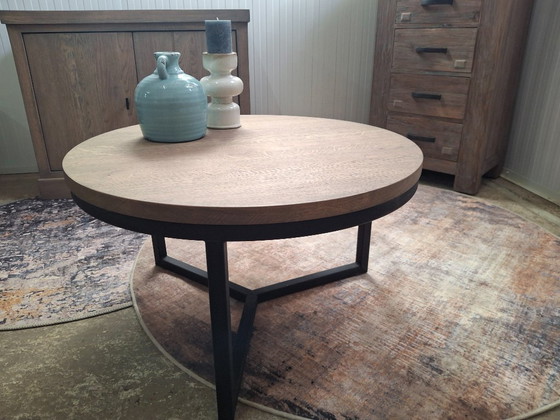 Image 1 of Robust coffee table made of solid oak and metal base