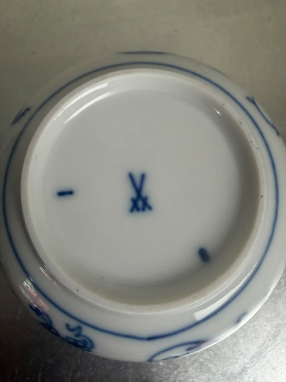 Image 1 of Original Meissen Milk & Sugar Set, Onion Pattern – Milk Jug, Sugar Bowl & Porcelain Spoon – 1st & 2nd Choice – Excellent Conditi