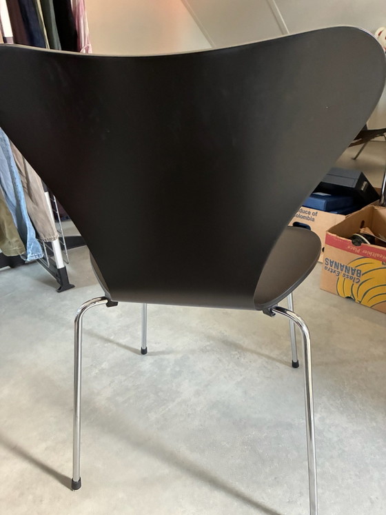 Sedie Butterfly Fritz Hansen nere – Sedie da pranzo, Legno, Cromo (photo 3 of 6)