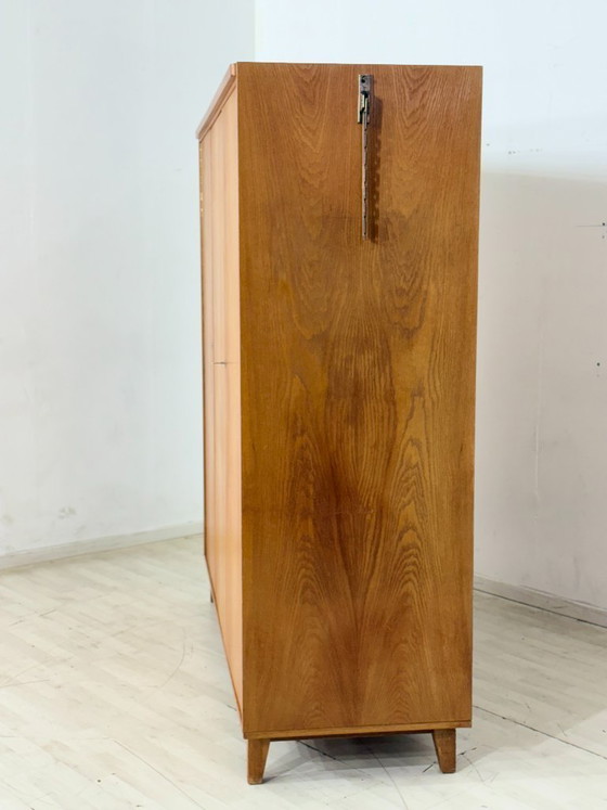 Image 1 of Armoire vintage / Armoire/penderie style années 60