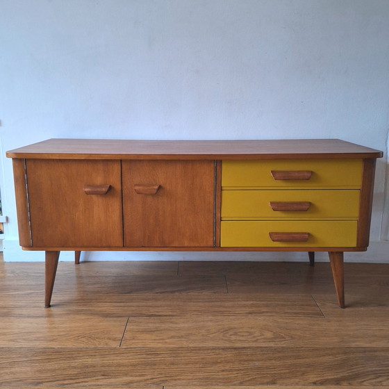Image 1 of vintage dressoir