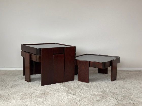 Image 1 of Vintage Italiaanse bijzettafels van Gianfranco Frattini voor Cassina, set van 3.