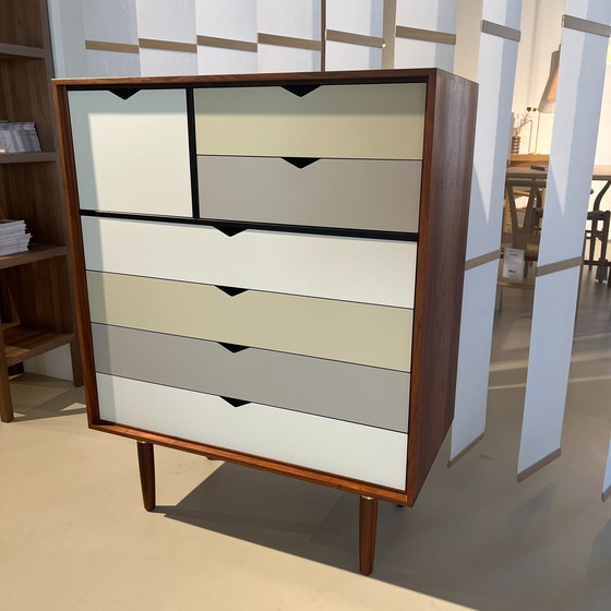 Image 1 of Andersen S8 wall cabinet